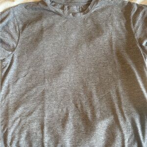 Fabletics shirt. Only worn once.